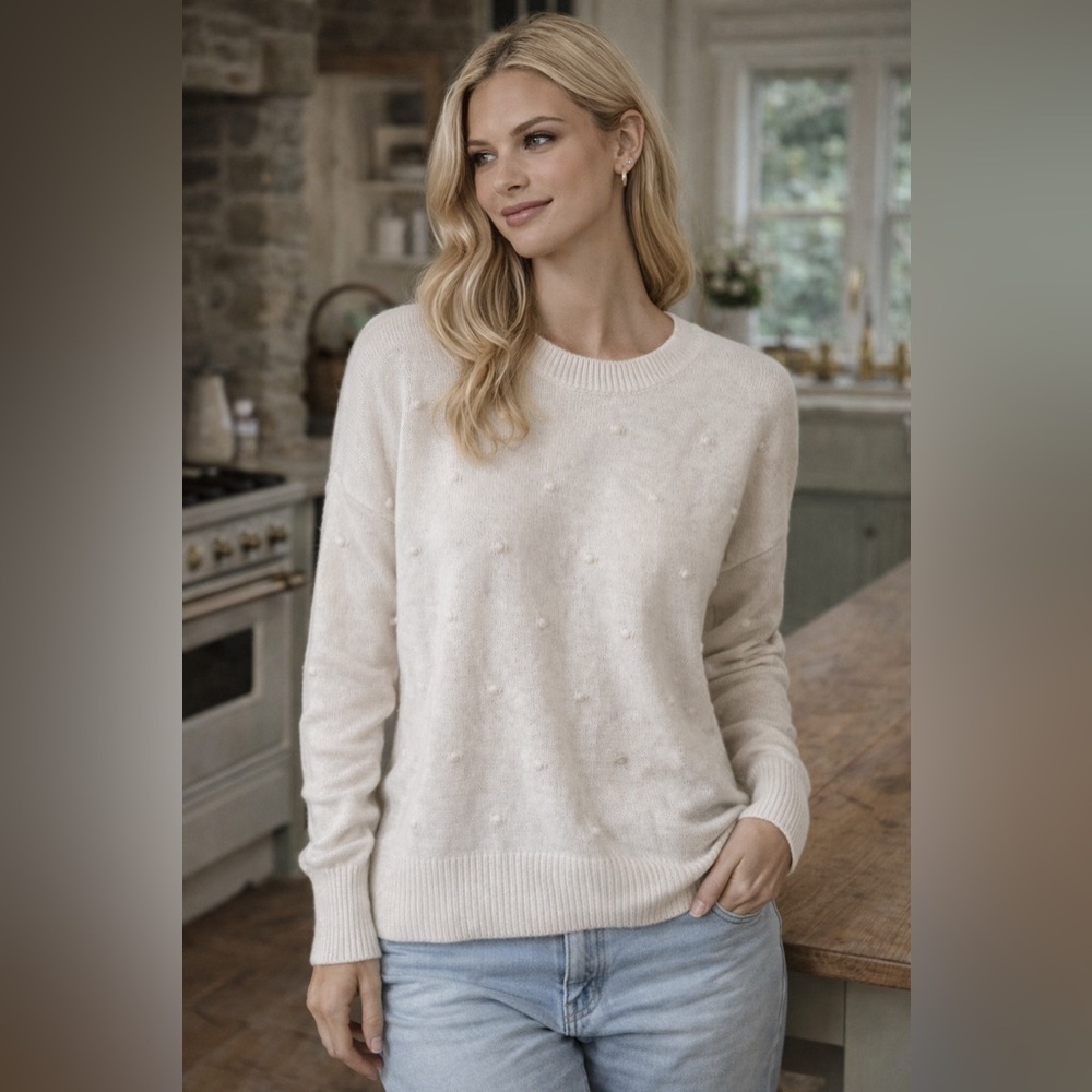 Kendall + Kylie Cream Textured Bubble Sweater | Size Large | Soft Stretch Knit​